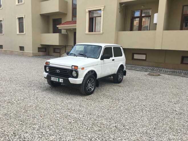 LADA (VAZ) Niva 2015, 15,750 km - 1.7 л - Bakı
