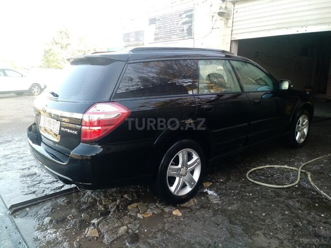 Subaru Outback 2007, 282,252 km - 2.5 л - Quba