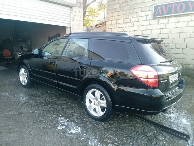 Subaru Outback 2007, 282,252 km - 2.5 л - Quba