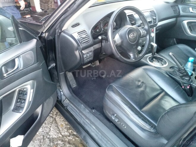 Subaru Outback 2007, 282,252 km - 2.5 л - Quba