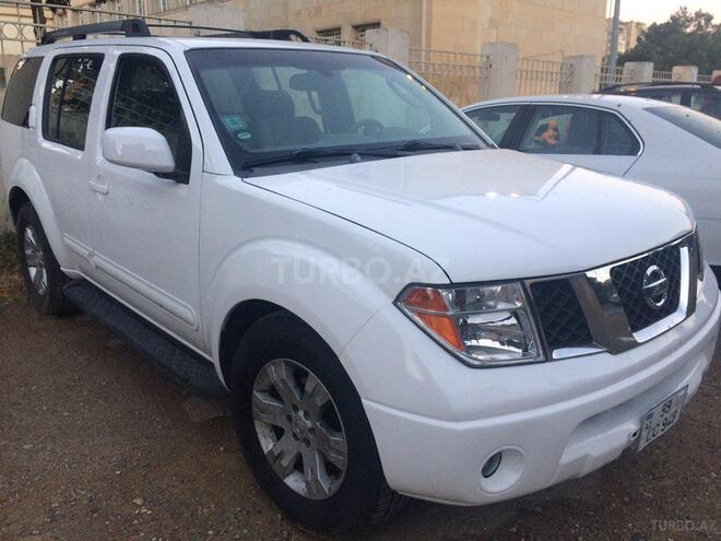 Nissan Pathfinder 2006, 160,000 km - 4.0 l - Bakı