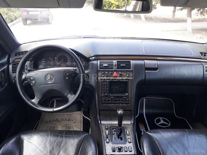 Mercedes E 320 1997, 237,000 km - 3.2 l - Sumqayıt