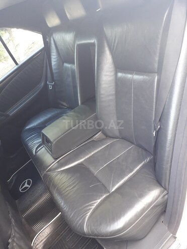 Mercedes E 320 1997, 237,000 km - 3.2 l - Sumqayıt