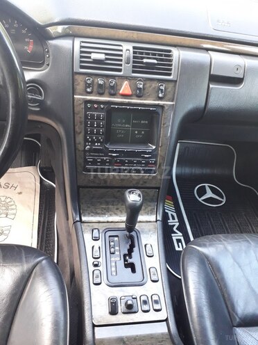 Mercedes E 320 1997, 237,000 km - 3.2 l - Sumqayıt