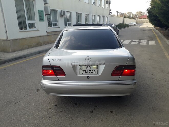 Mercedes E 320 1997, 237,000 km - 3.2 l - Sumqayıt