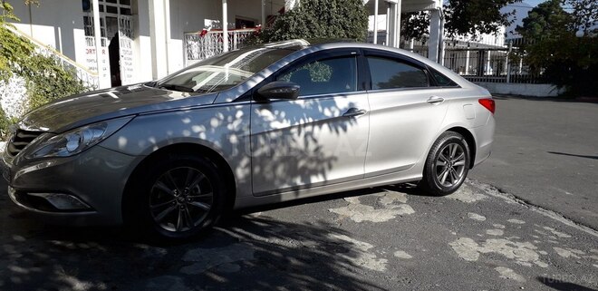 Hyundai Sonata 2010, 197,000 km - 2.4 л - Zaqatala
