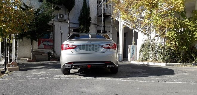 Hyundai Sonata 2010, 197,000 km - 2.4 л - Zaqatala