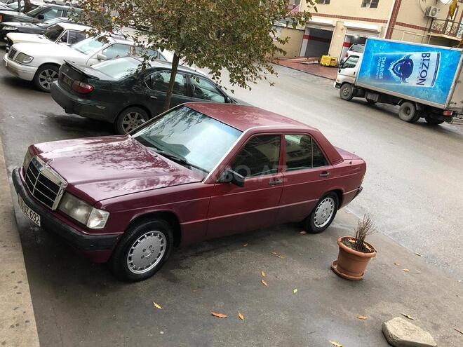 Mercedes 190 1990, 280,000 km - 2.0 l - Bakı