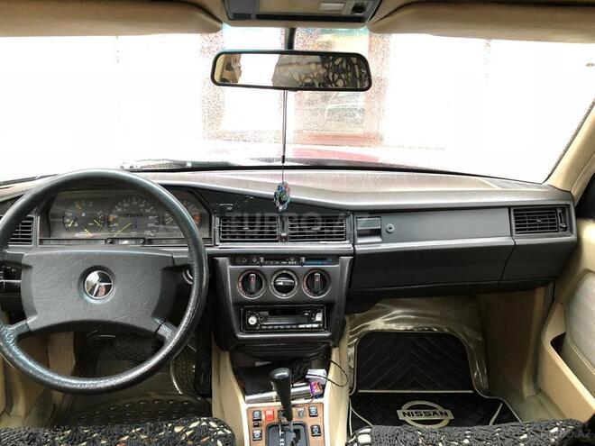 Mercedes 190 1990, 280,000 km - 2.0 l - Bakı