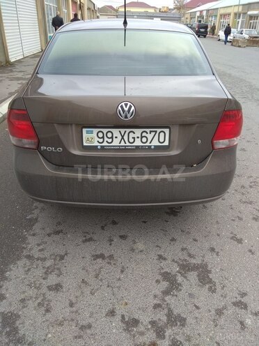 Volkswagen Polo 2015, 113,521 km - 1.6 l - Bakı