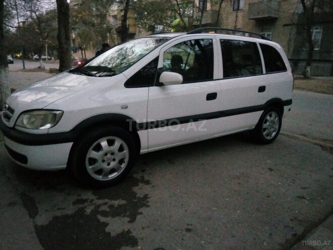 Opel Zafira 2003, 255,000 km - 2.0 л - Sumqayıt