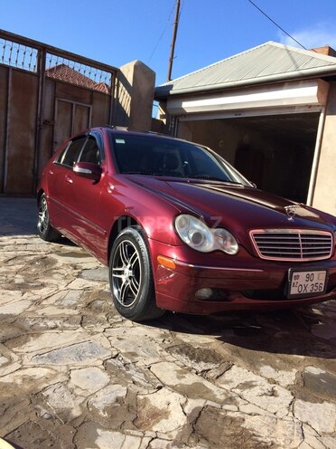 Mercedes C 240 2002, 176,000 km - 2.6 l - Bakı