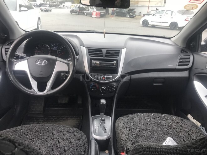 Hyundai Accent 2011, 160,000 km - 1.4 l - Bakı