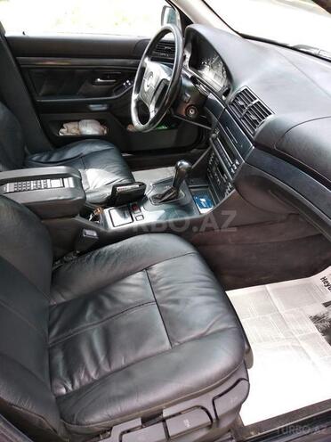 BMW 525 1997, 225,000 km - 2.5 l - Bakı