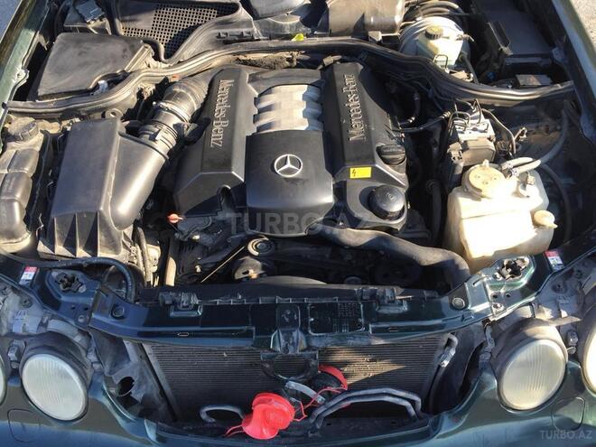 Mercedes E 240 2000, 27,525 km - 2.6 l - Bakı
