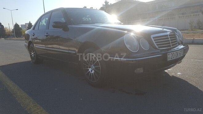 Mercedes E 240 1999, 275,577 km - 2.4 l - Gəncə
