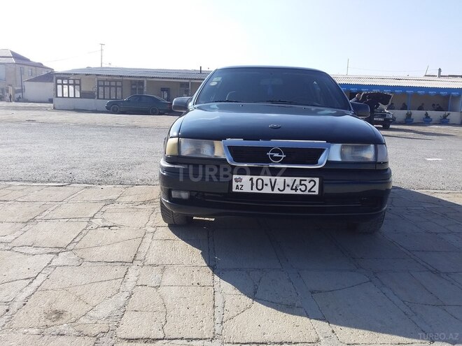 Opel Vectra 1995, 225,000 km - 2.0 l - Bakı