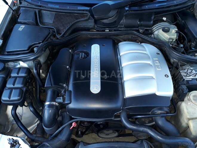 Mercedes E 220 2000, 483,560 km - 2.2 л - Bakı