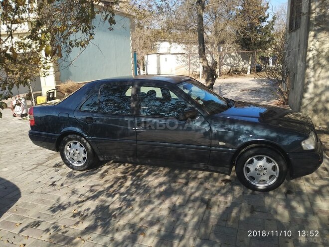 Mercedes C 200 1996, 150,000 km - 2.0 l - Sumqayıt