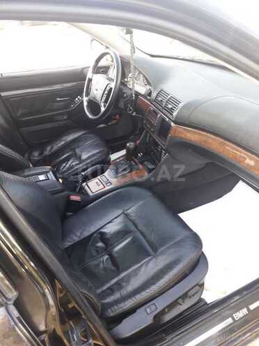 BMW 528 1998, 172,623 km - 2.8 l - Cəlilabad