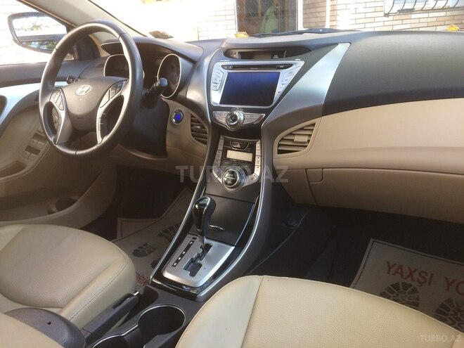 Hyundai Elantra 2013, 22,700 km - 1.8 l - Bakı