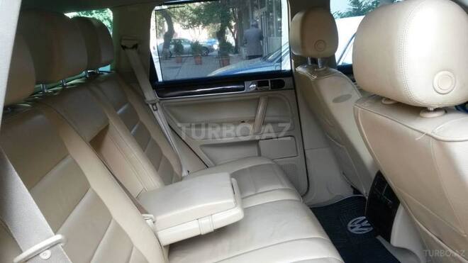 Volkswagen Touareg 2004, 285,000 km - 3.2 l - Bakı