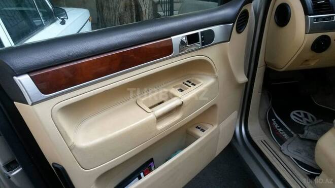 Volkswagen Touareg 2004, 285,000 km - 3.2 l - Bakı