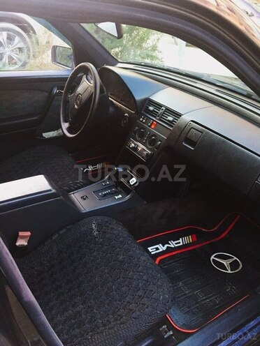 Mercedes C 200 1995, 590,000 km - 2.2 л - Bakı