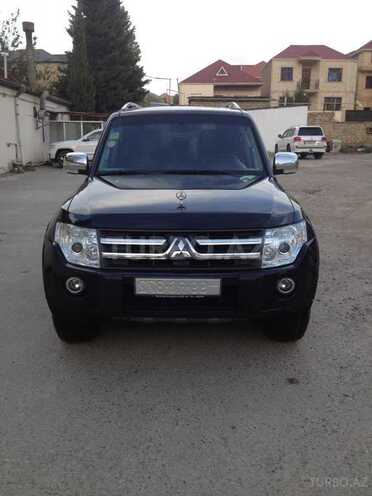 Mitsubishi Pajero 2008, 128,000 km - 3.0 l - Bakı