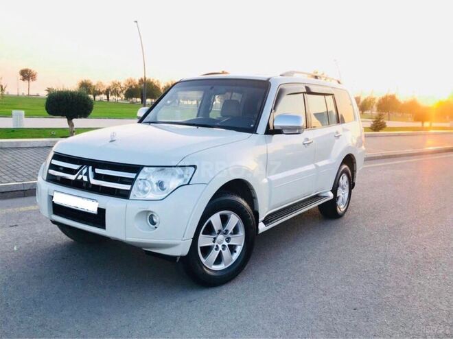 Mitsubishi Pajero 2007, 166,000 km - 3.0 l - Bakı