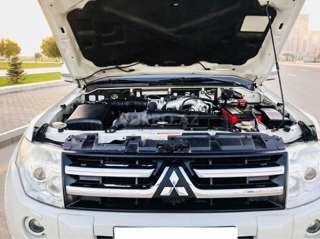 Mitsubishi Pajero 2007, 166,000 km - 3.0 l - Bakı