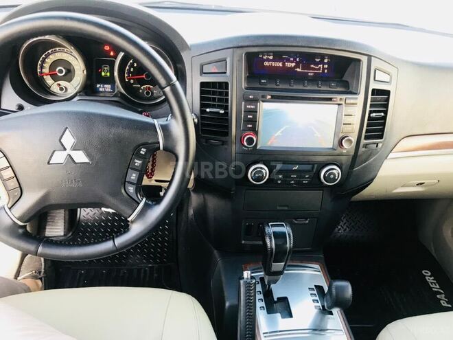 Mitsubishi Pajero 2007, 166,000 km - 3.0 l - Bakı