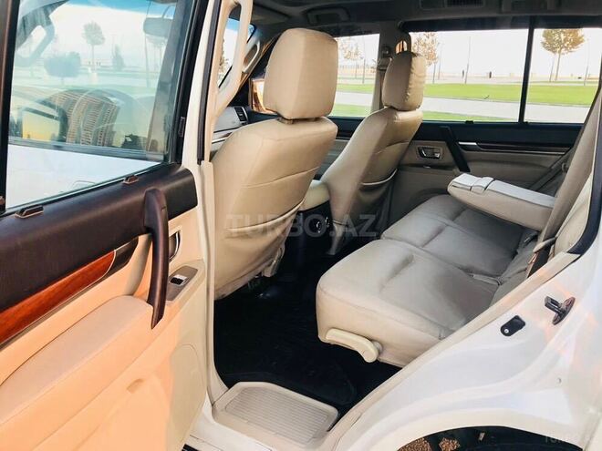 Mitsubishi Pajero 2007, 166,000 km - 3.0 l - Bakı