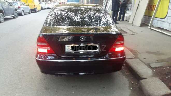 Mercedes C 200 2000, 206,000 km - 2.5 л - Bakı