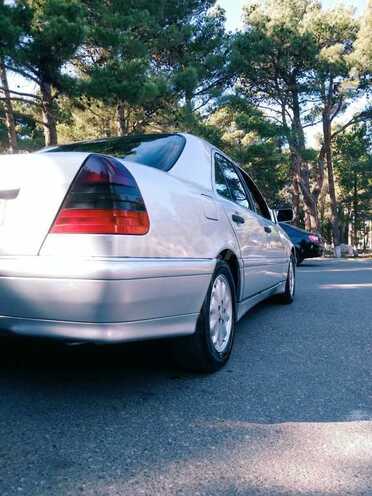 Mercedes C 240 1998, 252,600 km - 2.4 л - Bakı