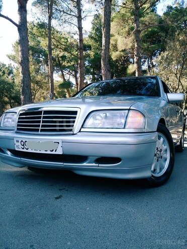 Mercedes C 240 1998, 252,600 km - 2.4 л - Bakı