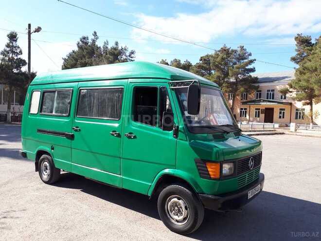 Mercedes 208 D 1993, 409,235 km - 2.3 l - Sabirabad