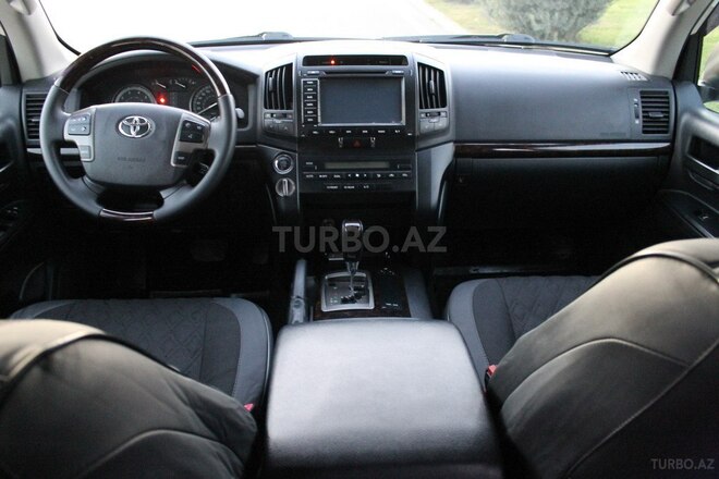 Toyota Land Cruiser 2011, 134,890 km - 4.0 l - Bakı