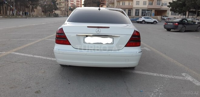Mercedes E 240 2002, 241,000 km - 2.6 l - Bakı