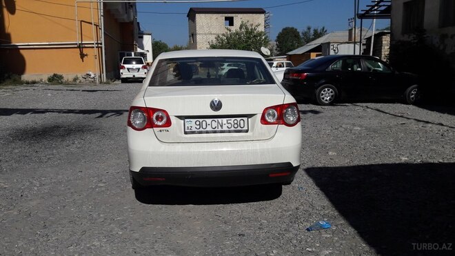 Volkswagen Jetta 2008, 178,000 km - 1.6 л - Bakı