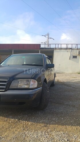 Mercedes C 220 1994, 330,458 km - 2.2 l - Bakı