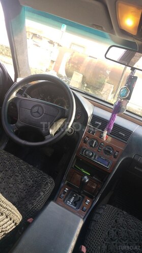 Mercedes C 220 1994, 330,458 km - 2.2 l - Bakı