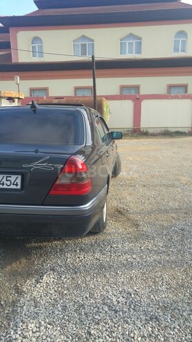 Mercedes C 220 1994, 330,458 km - 2.2 l - Bakı