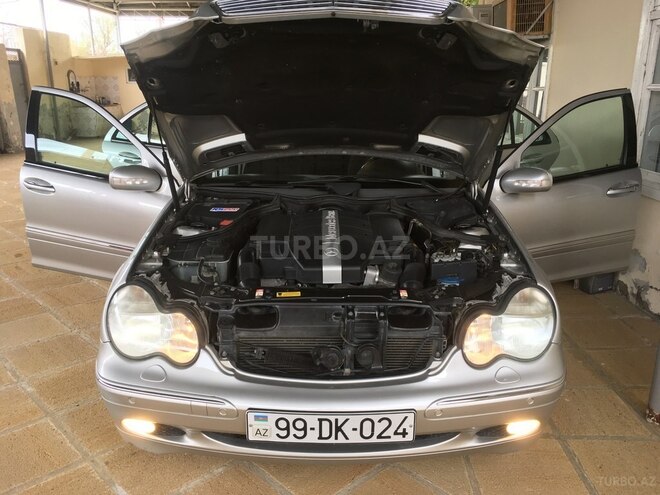 Mercedes C 240 2001, 143,408 km - 2.6 l - Şirvan