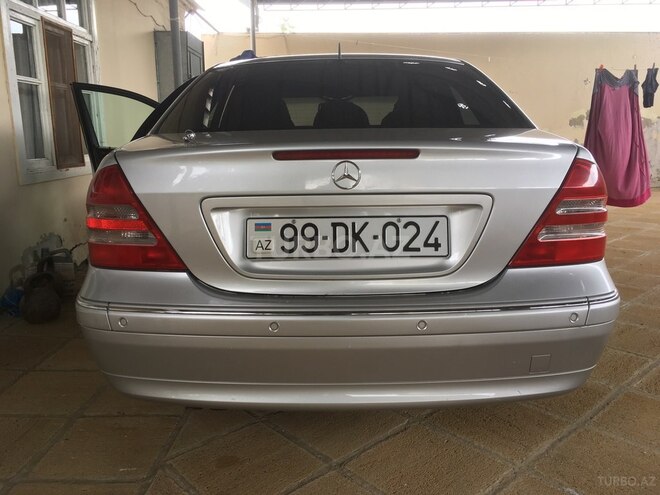 Mercedes C 240 2001, 143,408 km - 2.6 l - Şirvan