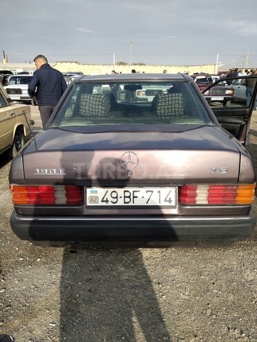 Mercedes 190 1993, 596,436 km - 1.8 l - Saatlı