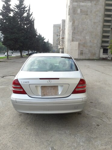 Mercedes C 240 2000, 250,000 km - 2.6 l - Bakı