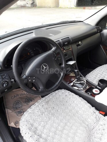 Mercedes C 240 2000, 250,000 km - 2.6 l - Bakı