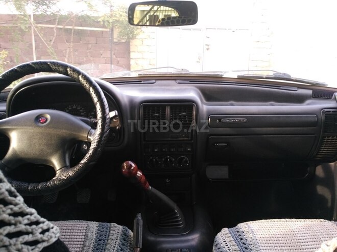 GAZ 31105 2006, 176,000 km - 2.4 l - Gəncə