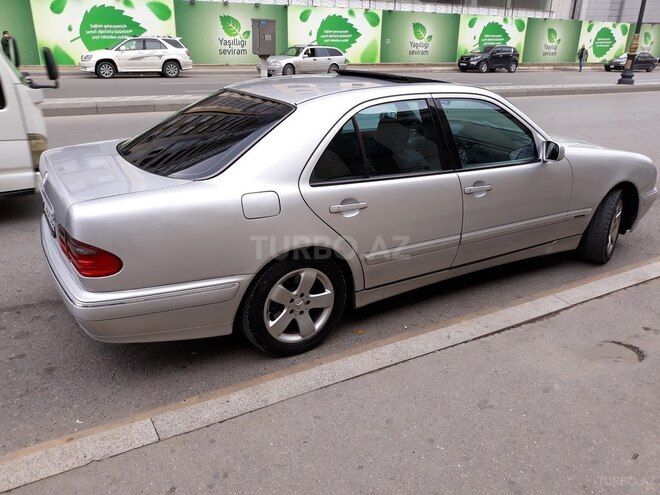 Mercedes E 320 1999, 216,000 km - 3.2 l - Bakı